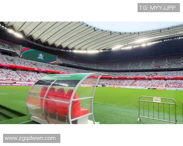 赛后分析:西安足球队与重庆足球队的战术意识与表现对比探讨 赛后分析:西安足球队与重庆足球队的战术意识与表现对比探讨