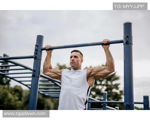 国外足球明星展现肌肉魅力的精彩瞬间与健身秘诀揭秘